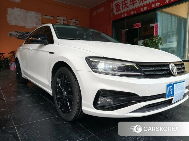 Volkswagen Lingdu 2021 Белый из Китая, фото 4
