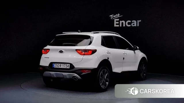 Kia Stonic id 3505188 из Кореи 12