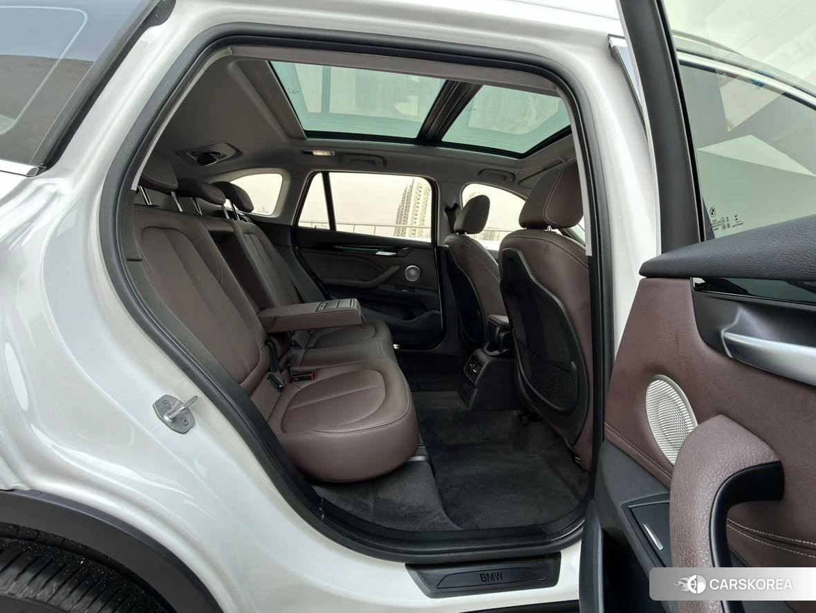 BMW X1 id 4421198 из Китая 12