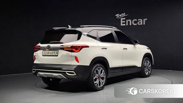 Kia Seltos id 4377410 из Кореи 12