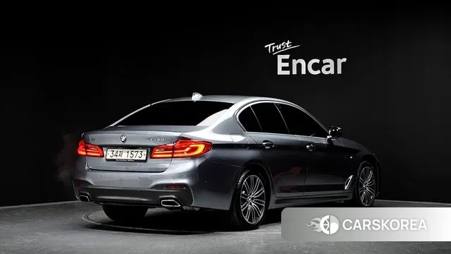 BMW 5 Series (G30) id 3444928 из Кореи 12