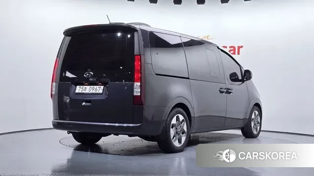 Hyundai Staria id 3741044 из Кореи 12