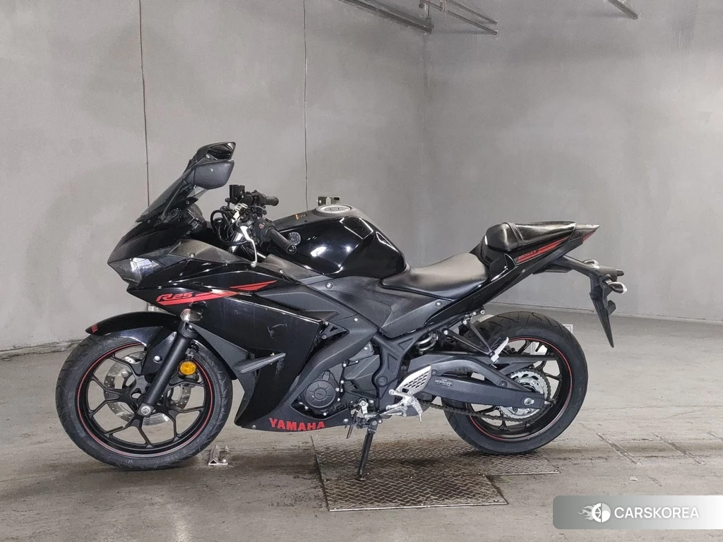 Проданный Yamaha YZF-R25 2014 из Японии