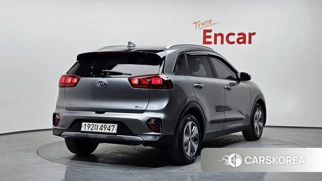 Kia The New Niro id 3936471 из Кореи 12