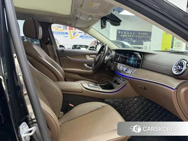 Mercedes-Benz E-class 2021 Черный из Китая, фото 2
