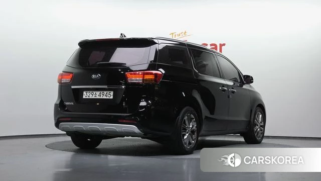 Kia All New Carnival id 4286281 из Кореи 12