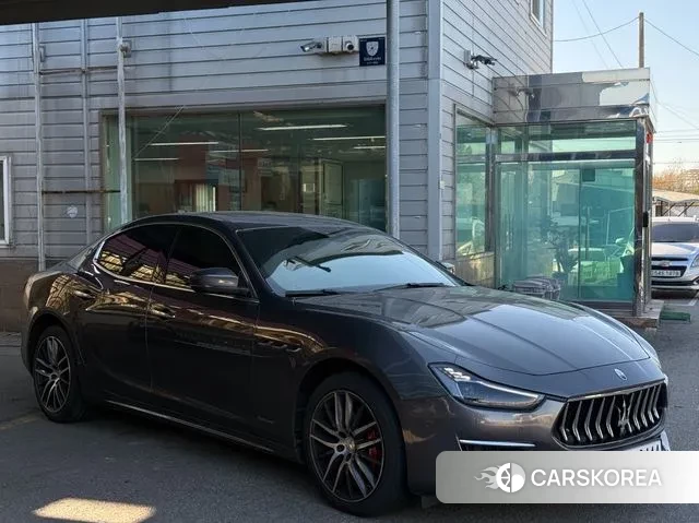 Maserati Ghibli id 3368695 из Кореи 7