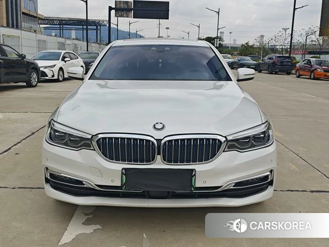 BMW 5 series PHEV 2019 Белый из Китая, фото 2