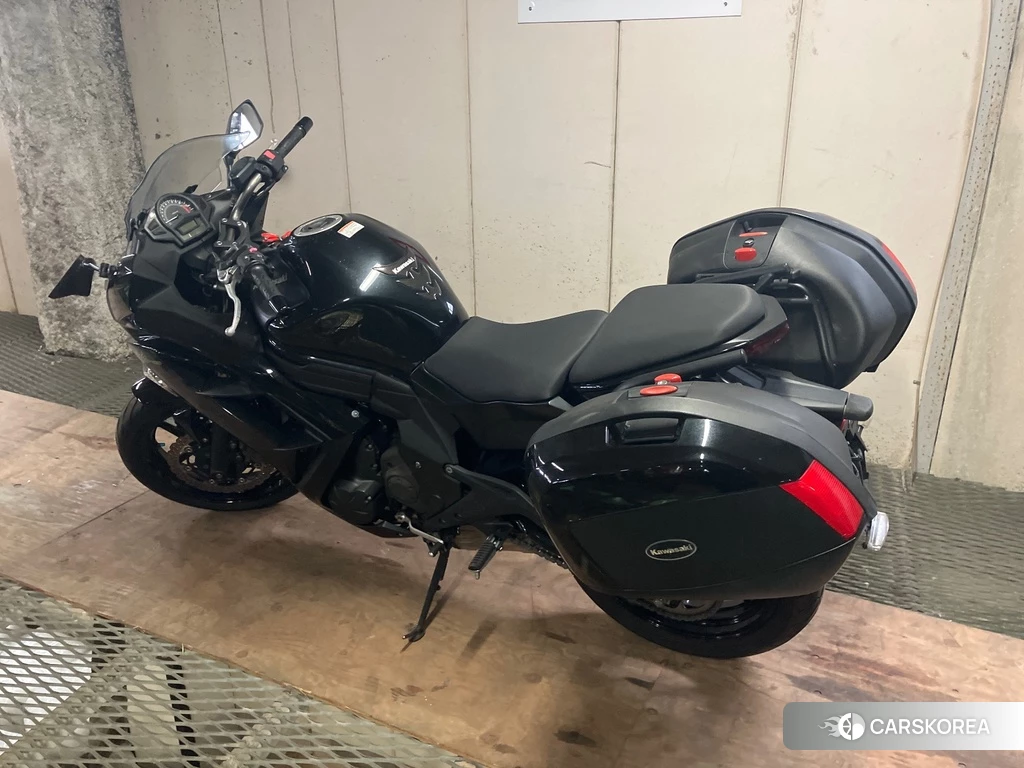 Проданный Kawasaki Ninja 400-2 2015 из Японии