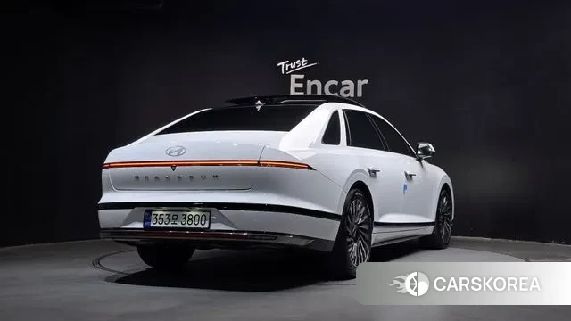 Hyundai Grandeur Hybrid (GN7) id 3769908 из Кореи 12