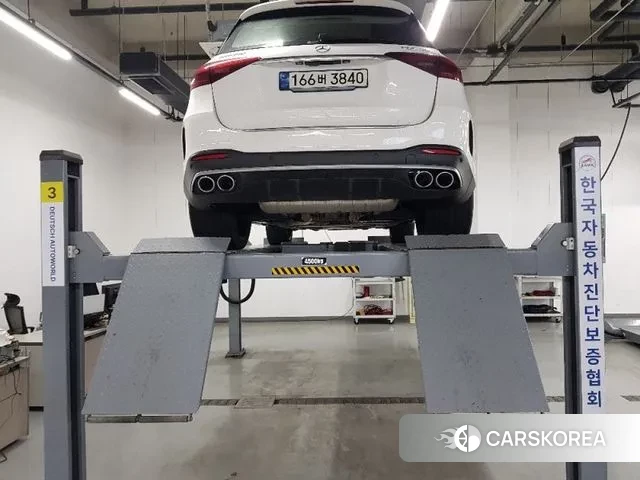 Mercedes-Benz GLE-Class W167 2023 Белый из Кореи, фото 2