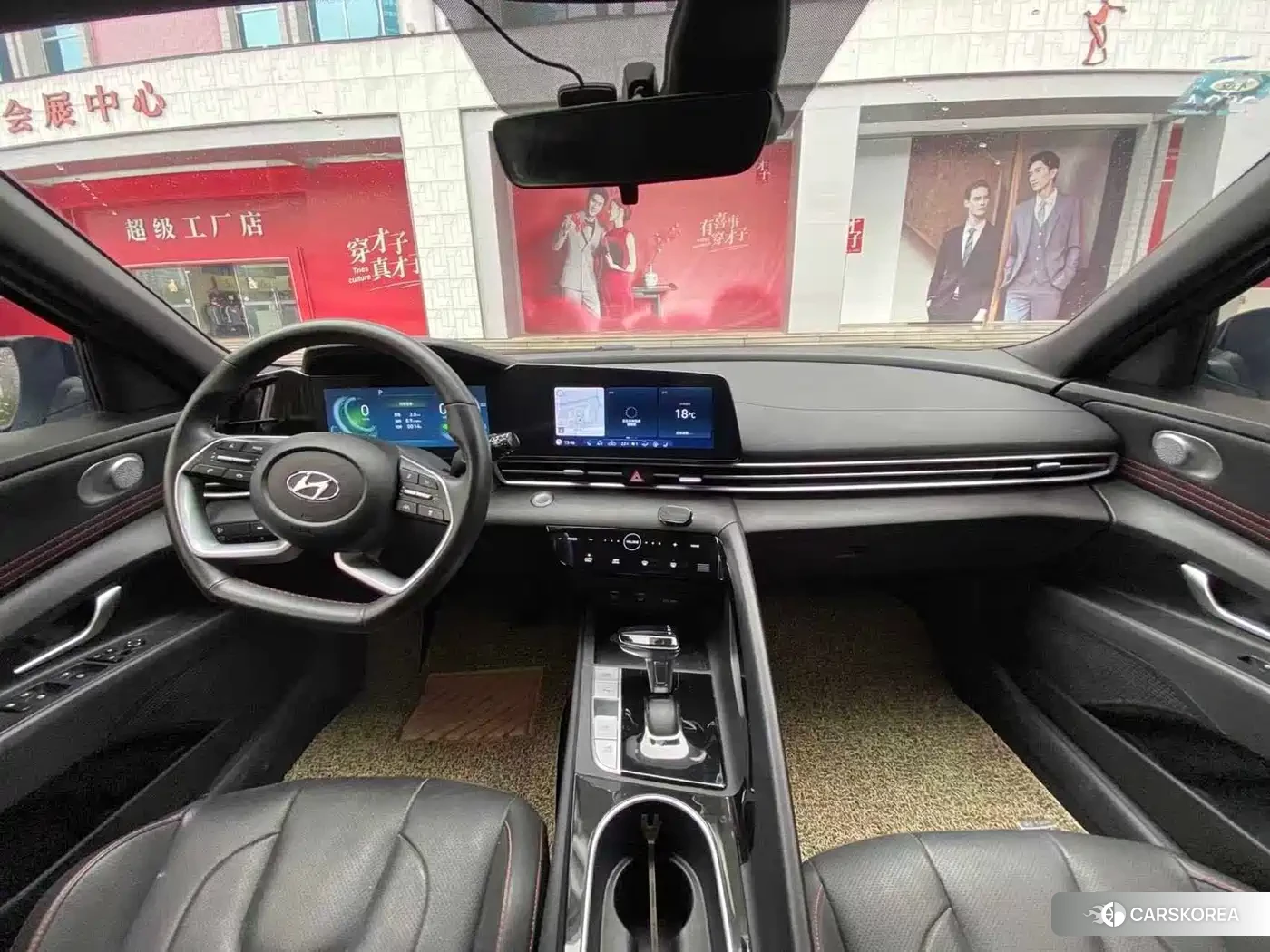 Hyundai Elantra 2022 Белый из Китая, фото 2