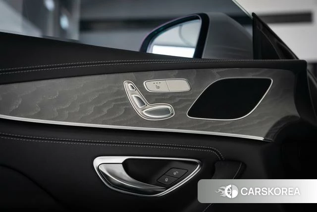 Mercedes-Benz CLS id 4380742 из Китая 12