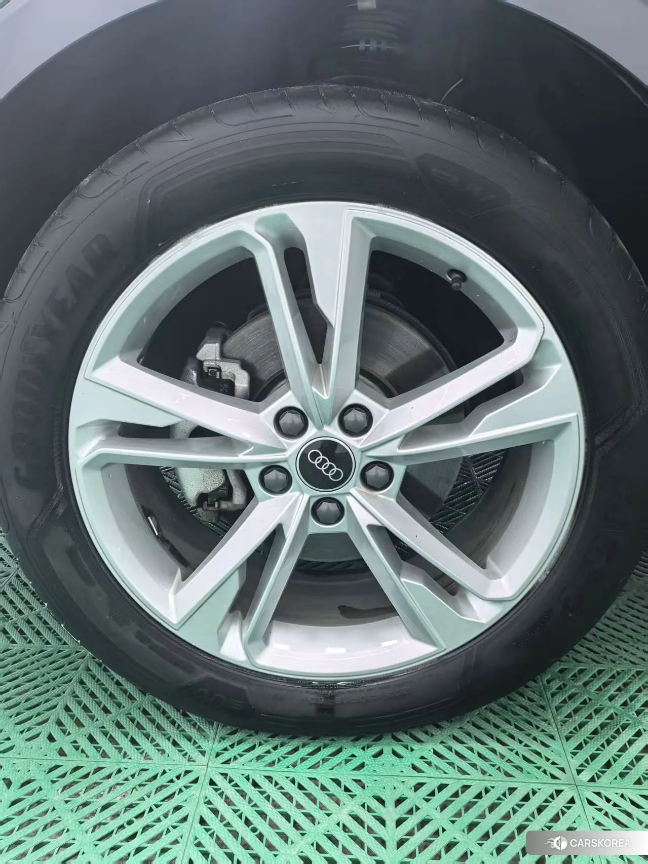 Audi Q3 id 4493142 из Китая 12