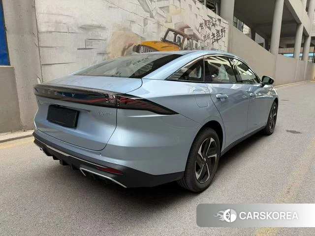 Geely Galaxy Galaxy L6 2025 Синий из Китая, фото 2