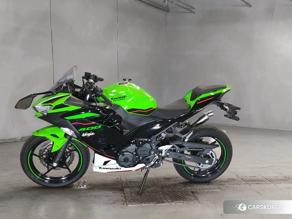 Проданный Kawasaki NINJA 400 2021 из Японии