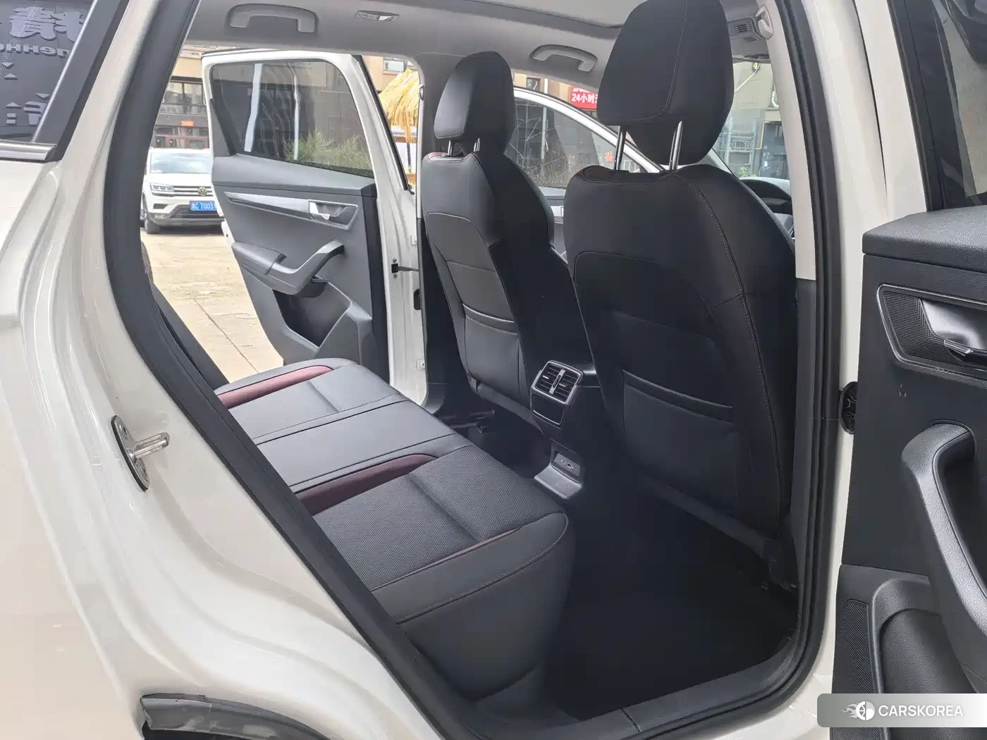 Skoda Krok id 4570366 из Китая 12