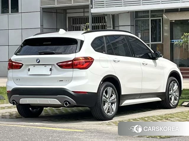 BMW X1 id 4253969 из Китая 9