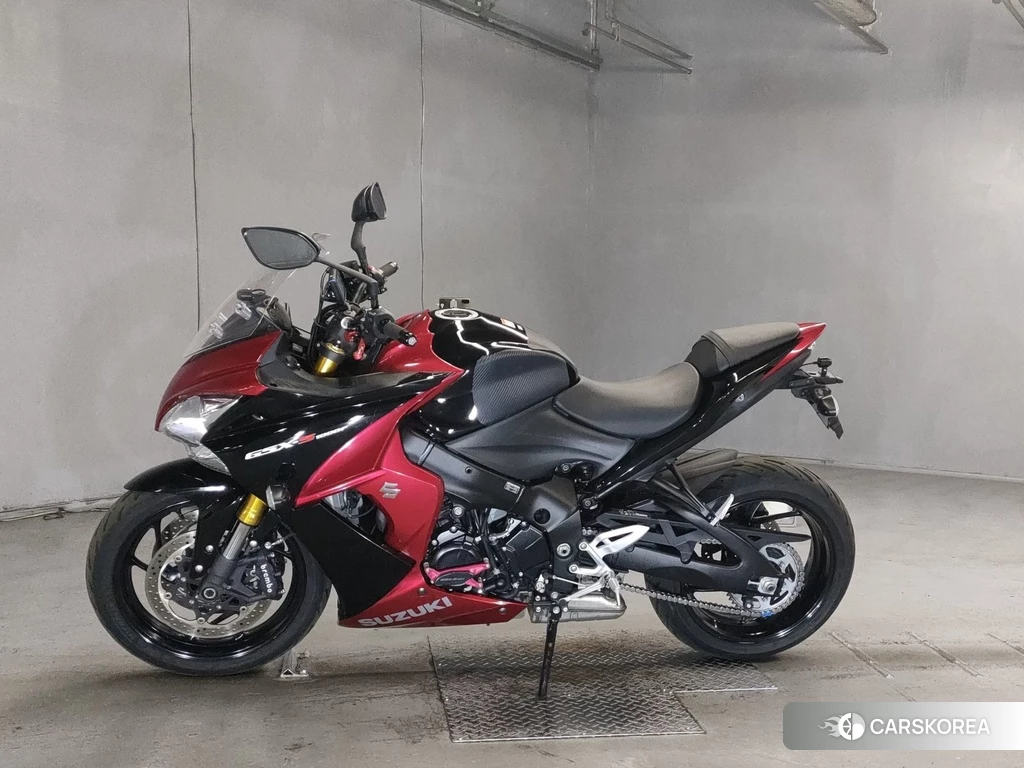 Проданный Suzuki GSX-S1000F 2016 из Японии, фото 2