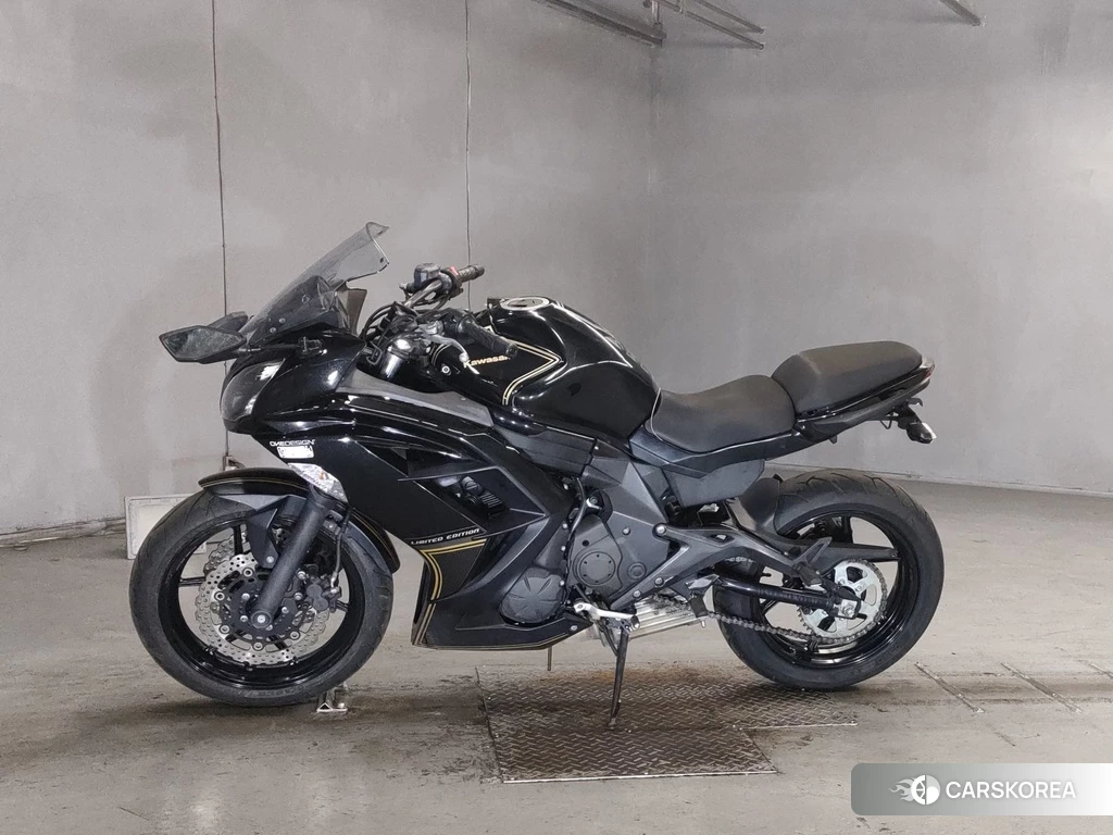 Проданный Kawasaki NINJA 400 2016 из Японии, фото 2
