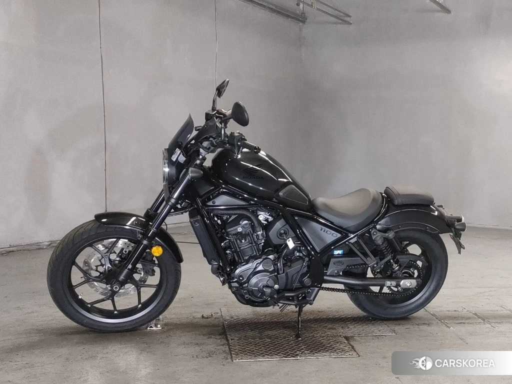 Проданный Honda REBEL 1100 2022 из Японии, фото 2