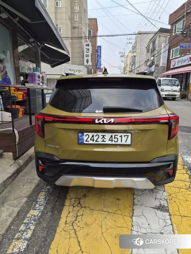 Kia The New Seltos 2024 Желтый из Кореи, фото 2