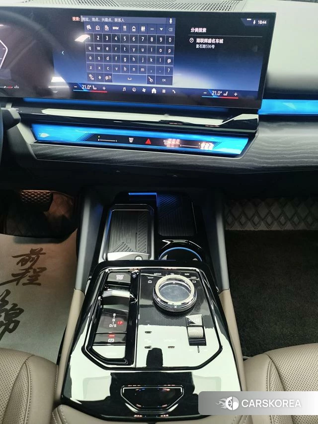 BMW 5 series 2025 Белый из Китая, фото 5