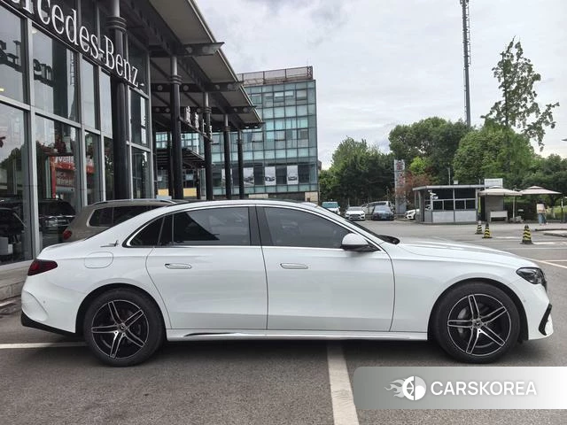 Mercedes-Benz E-class id 4265214 из Китая 12