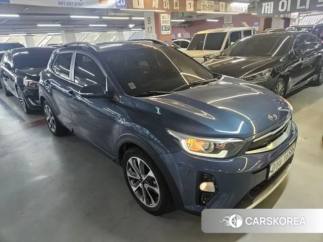Kia Stonic 2018 Синий из Кореи, фото 6