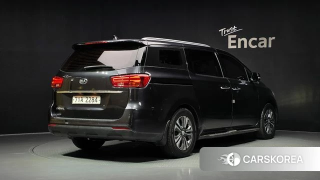 Kia The New Carnival id 4742280 из Кореи 12
