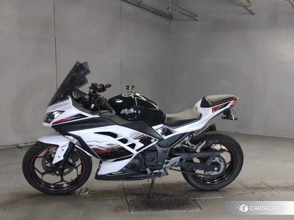 Проданный Kawasaki NINJA 250 2014 из Японии, фото 2