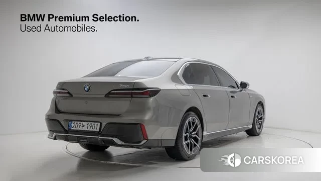 BMW 7 Series (G70) id 3576288 из Кореи 12