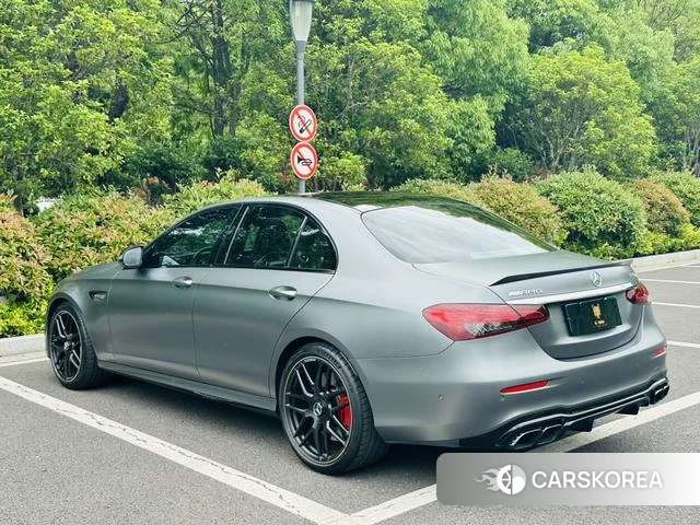 Mercedes-Benz E-class AMG id 4348860 из Китая 11