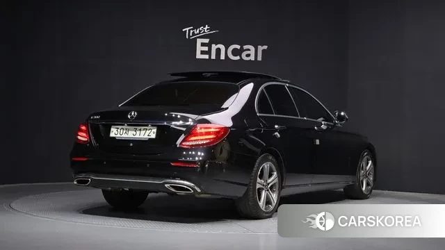 Mercedes-Benz E-Class W213 id 3385813 из Кореи 12