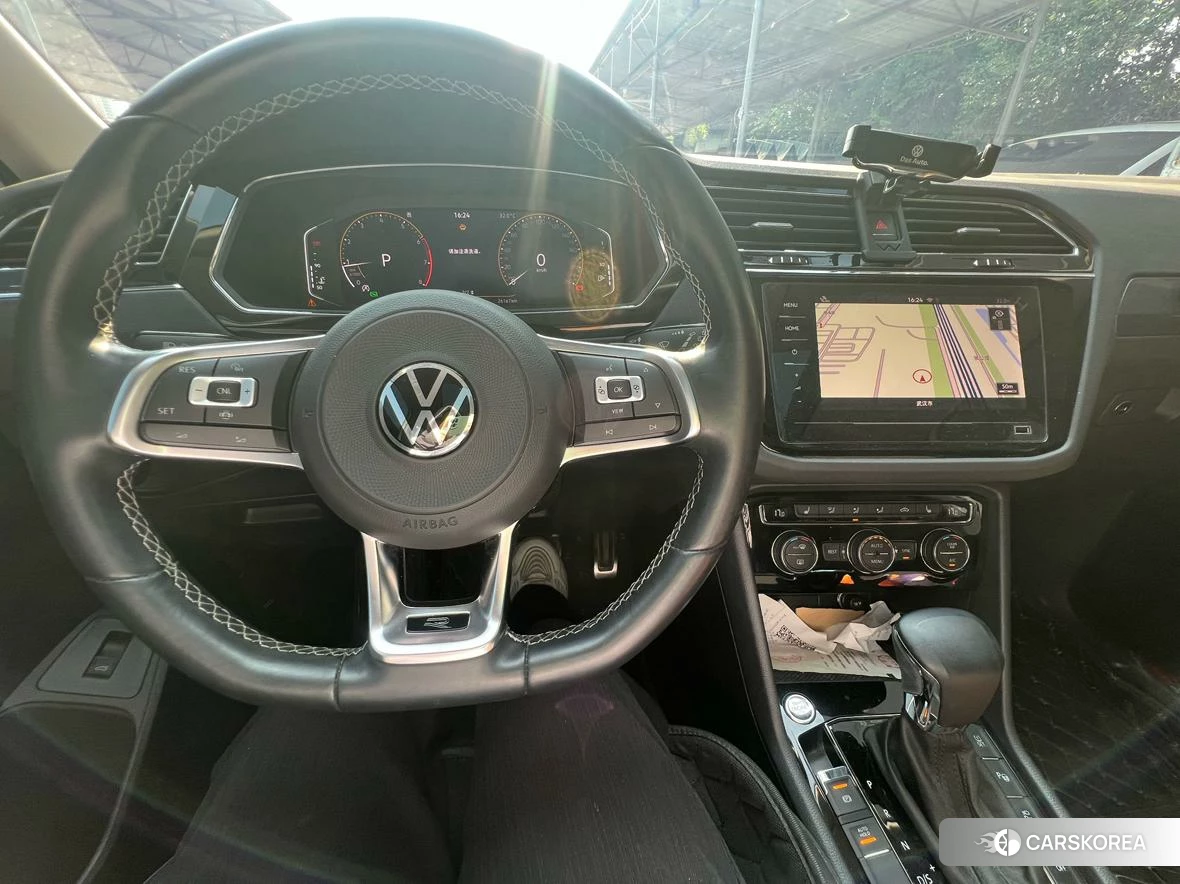 Volkswagen Tiguan L 2019 Белый из Китая, фото 5