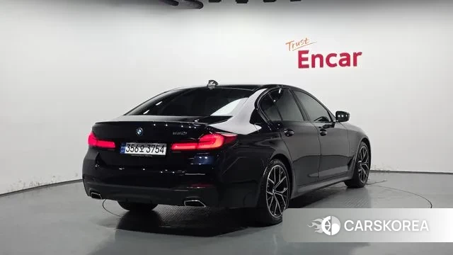 BMW 5 Series (G30) id 3452490 из Кореи 12