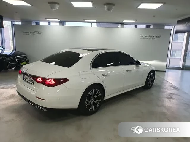 Mercedes-Benz E-Class W214 id 3533513 из Кореи 9