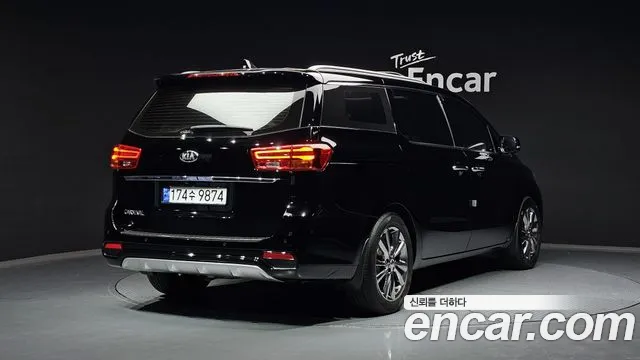 Kia The New Carnival id 2356742 из Кореи 12