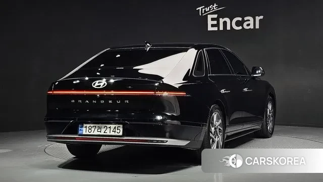 Hyundai Grandeur (GN7) id 3305625 из Кореи 12