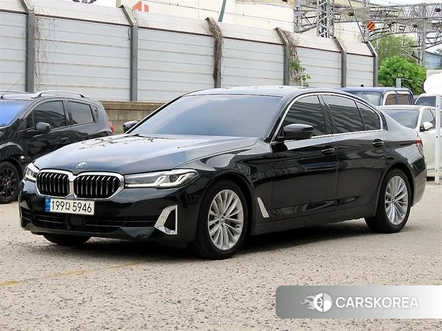 BMW 5 Series (G30) 2022 Черный из Кореи, фото 5