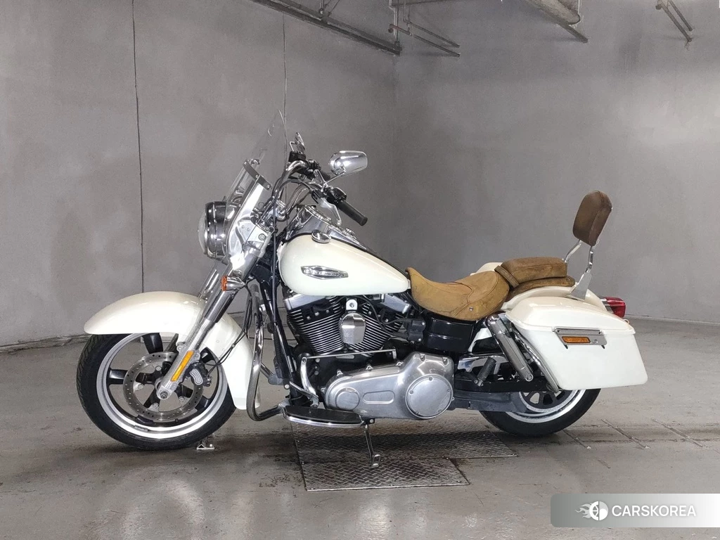 Проданный Harley-Davidson DYNA SWITCHBACK FLD1580 2014 из Японии, фото 2