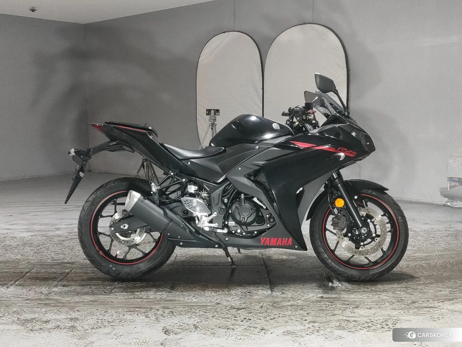Yamaha YZF-R25 2015 из Японии, фото 3