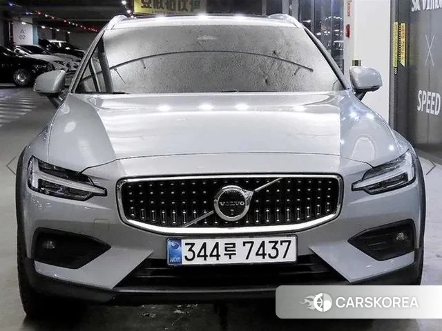 Volvo V60 Cross-Country 2nd Generation id 3560210 из Кореи 12