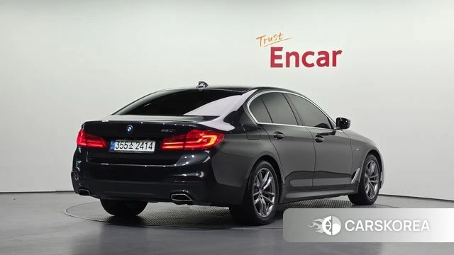 BMW 5 Series (G30) id 4872846 из Кореи 12