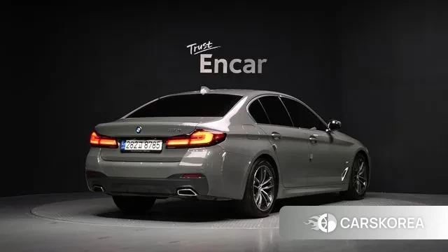 BMW 5 Series (G30) id 3027727 из Кореи 12