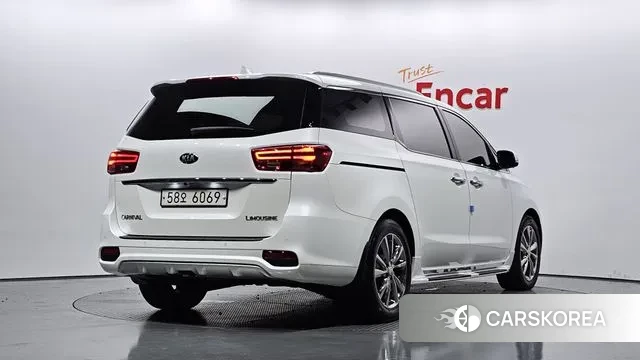 Kia The New Carnival id 3045234 из Кореи 12