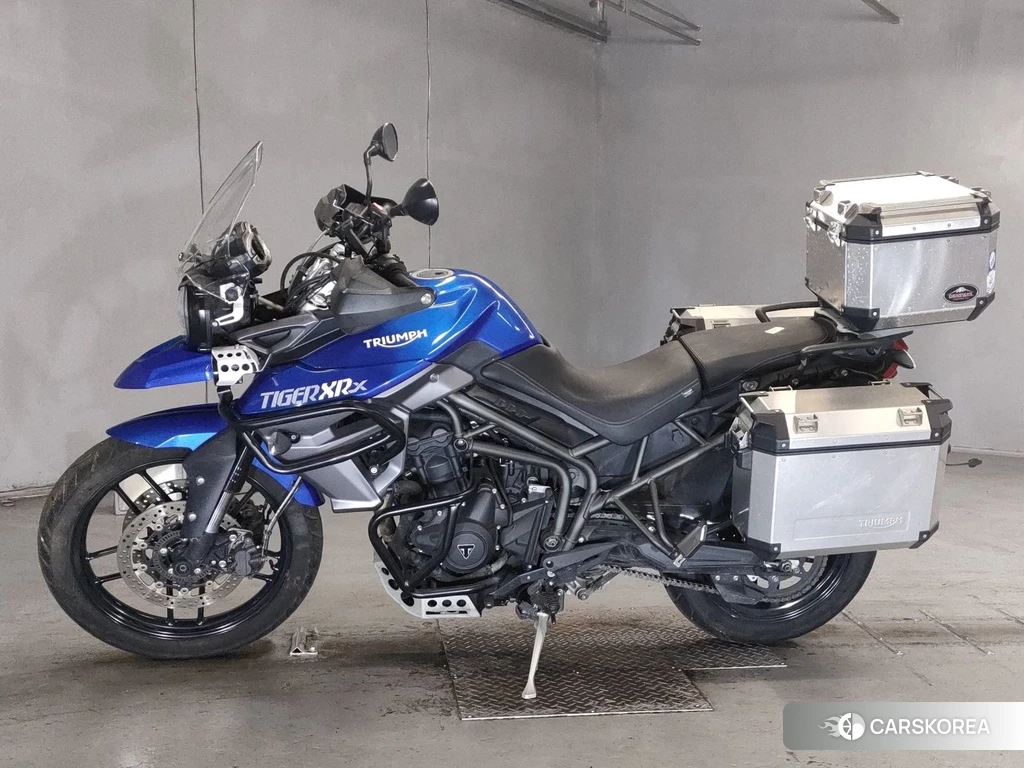 Проданный Triumph TIGER 800XRX 2016 из Японии