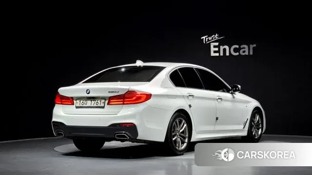 BMW 5 Series (G30) id 3779273 из Кореи 12