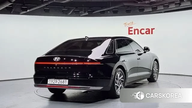 Hyundai Grandeur Hybrid (GN7) id 3016259 из Кореи 12