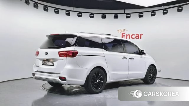 Kia The New Carnival id 4531010 из Кореи 12